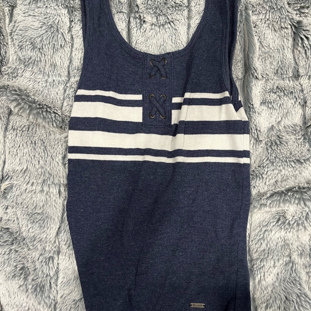 Holister crop top